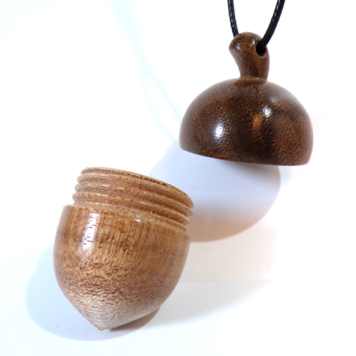 stash-inbosco-collana-okoume-noce